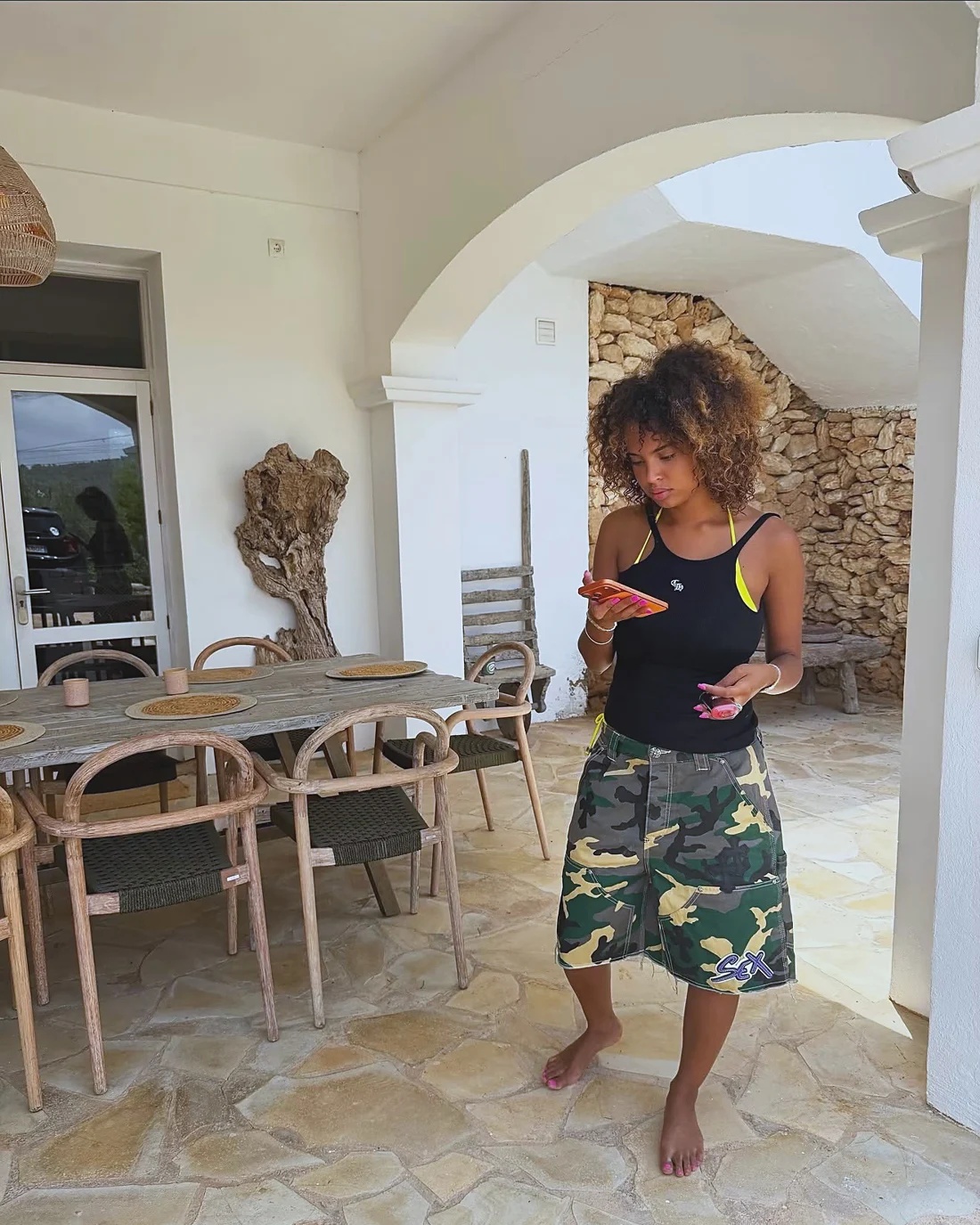 Paola Locatelli wearing a Quezio-styled look